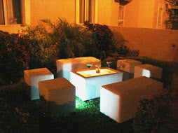 Set 8 PEOPLE / 7 PCS