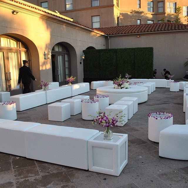 Led BIG Round Table D34"x34"xH17" - (Changing Colors)