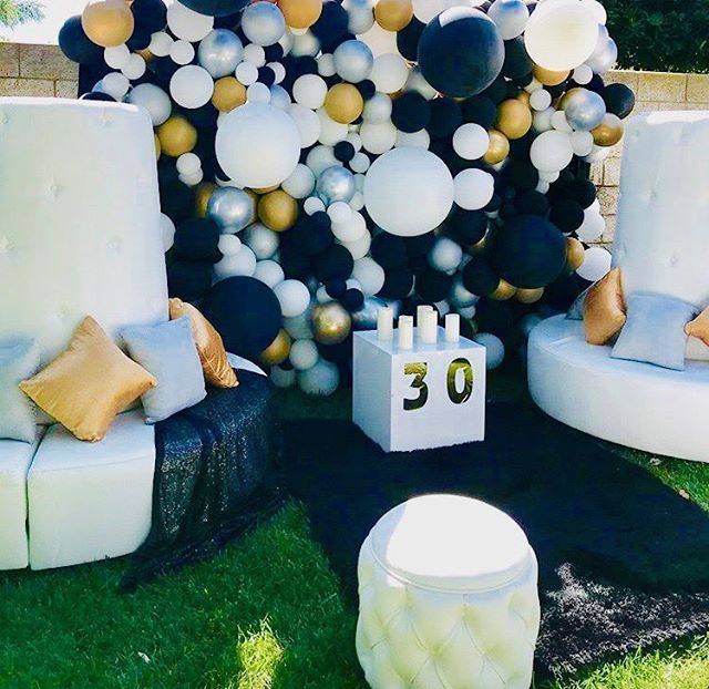 Tufted Round Ottoman