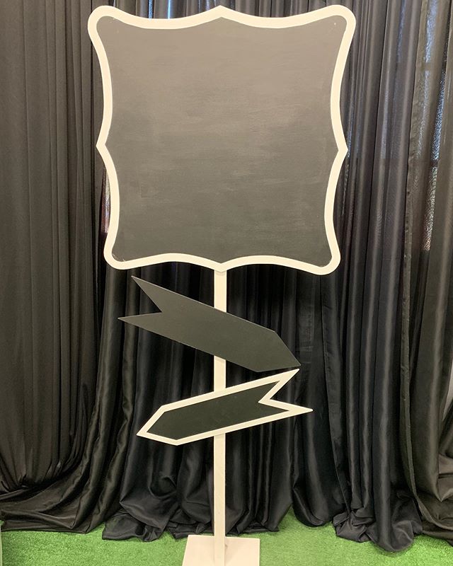 Party SIGN