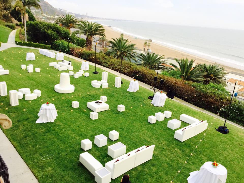 BEL AIR ( 100 PEOPLE / 60 pcs )