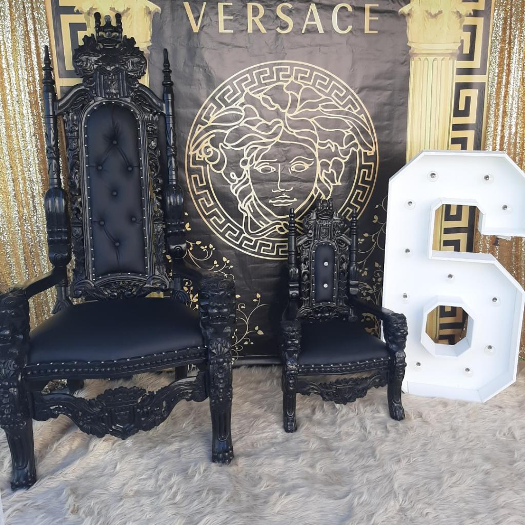 Single THRONE BLACK