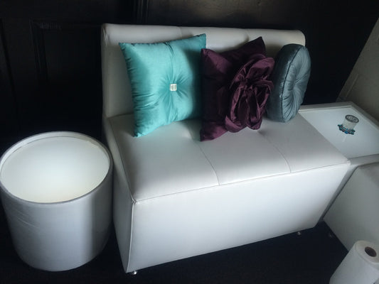 LED Lighted ROUND TABLE - coffee table / end table (Changing Colors)