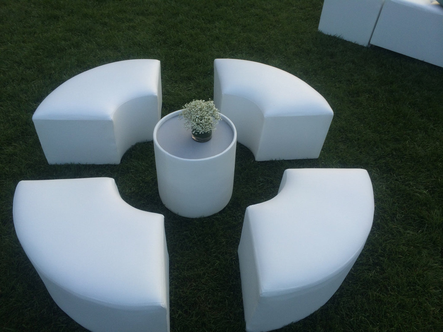 ELBOW OTTOMAN