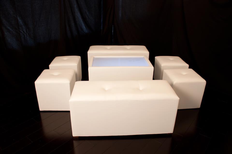 Set 8 PEOPLE / 7 PCS