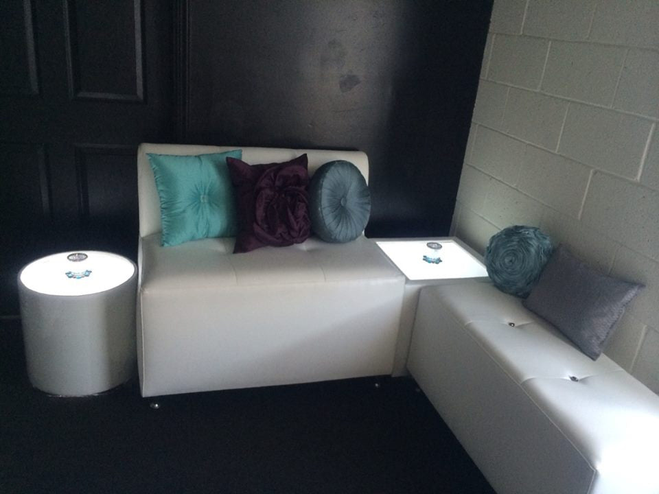 SET 4 PEOPLE / 4 PCS