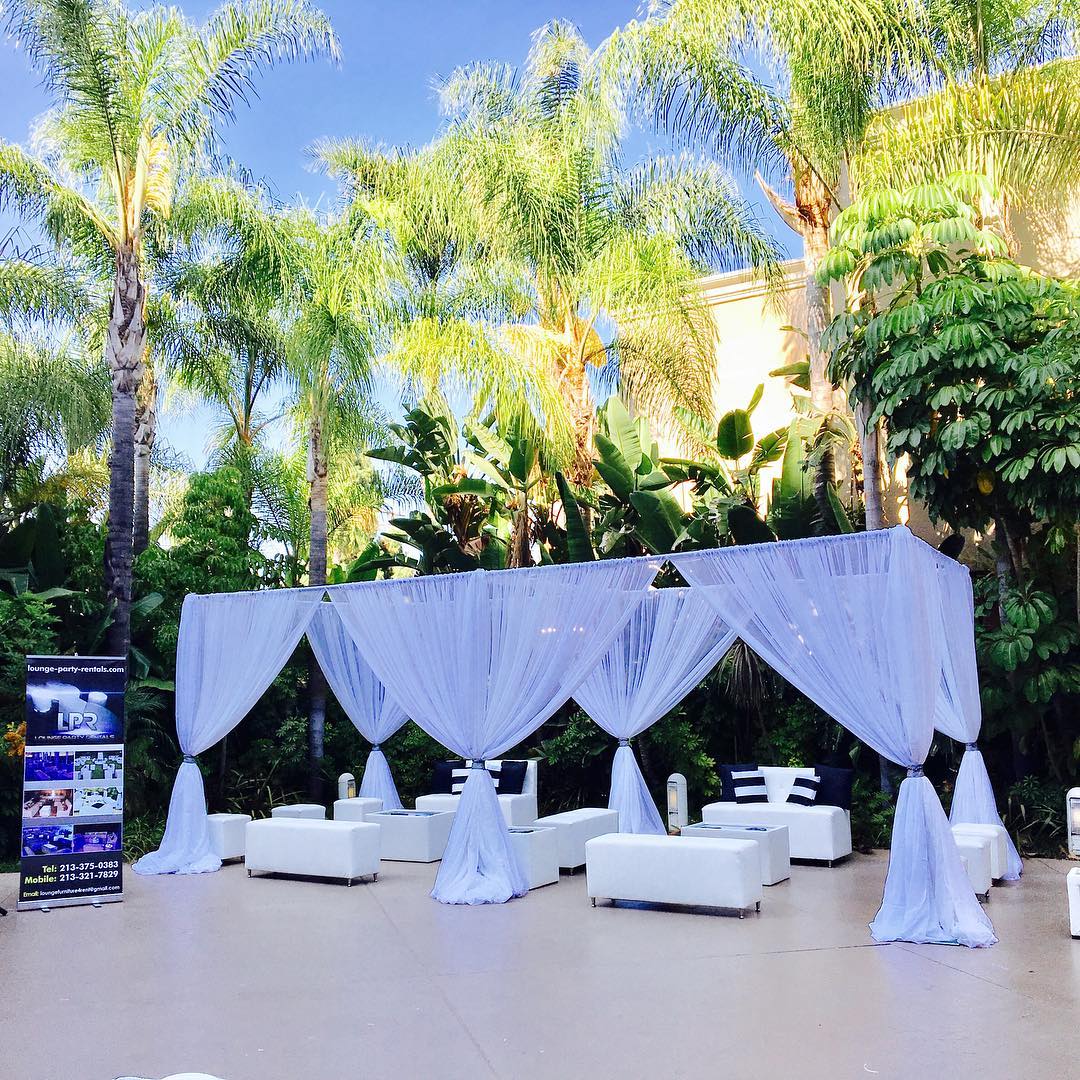 CABANA 20'x10'
