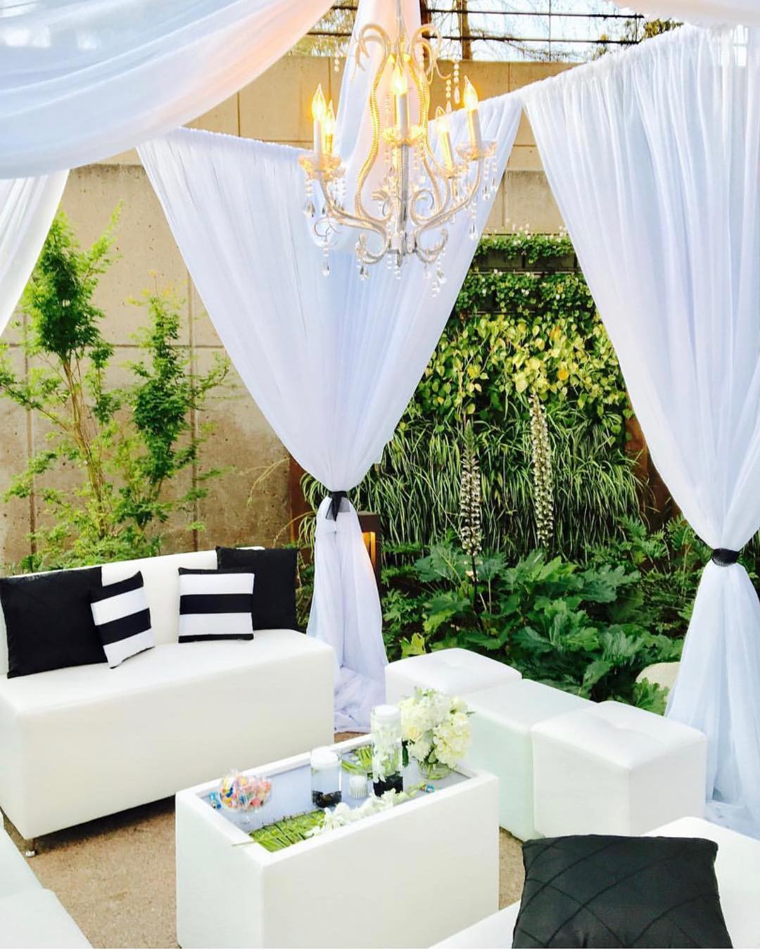 CABANA  w/Chandelier & FURNITURE