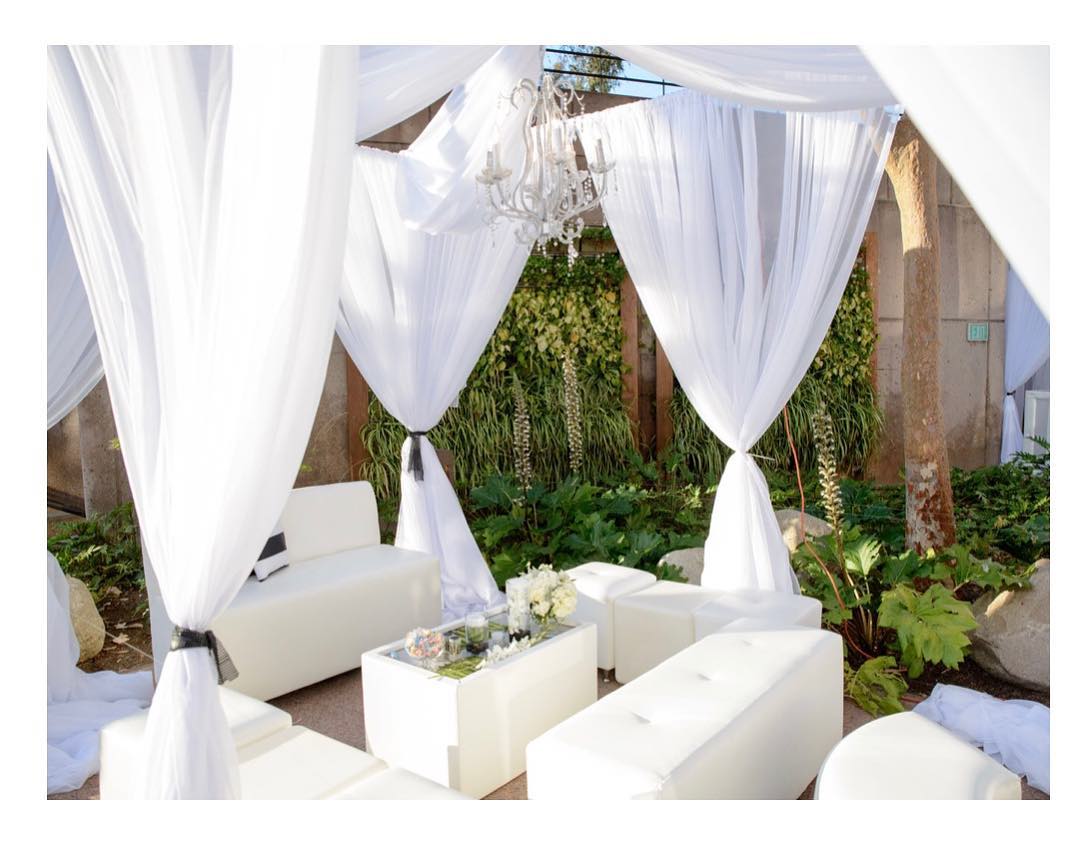 CABANA  w/Chandelier & FURNITURE