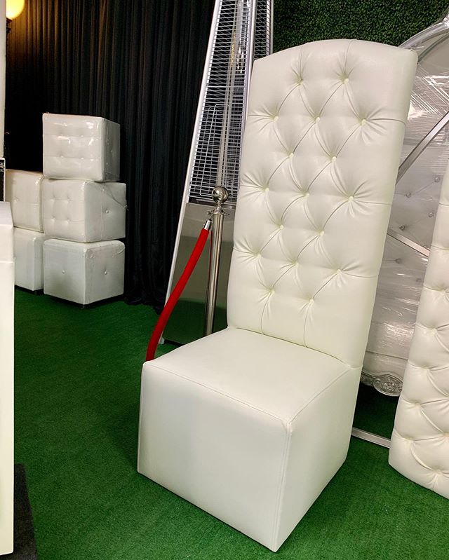 BRIDE & GROOM Table    ( 3 pcs )