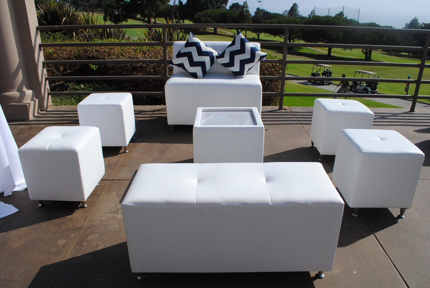 LED Lighted SQUARE TABLE - coffee table / end table    (Changing Colors)