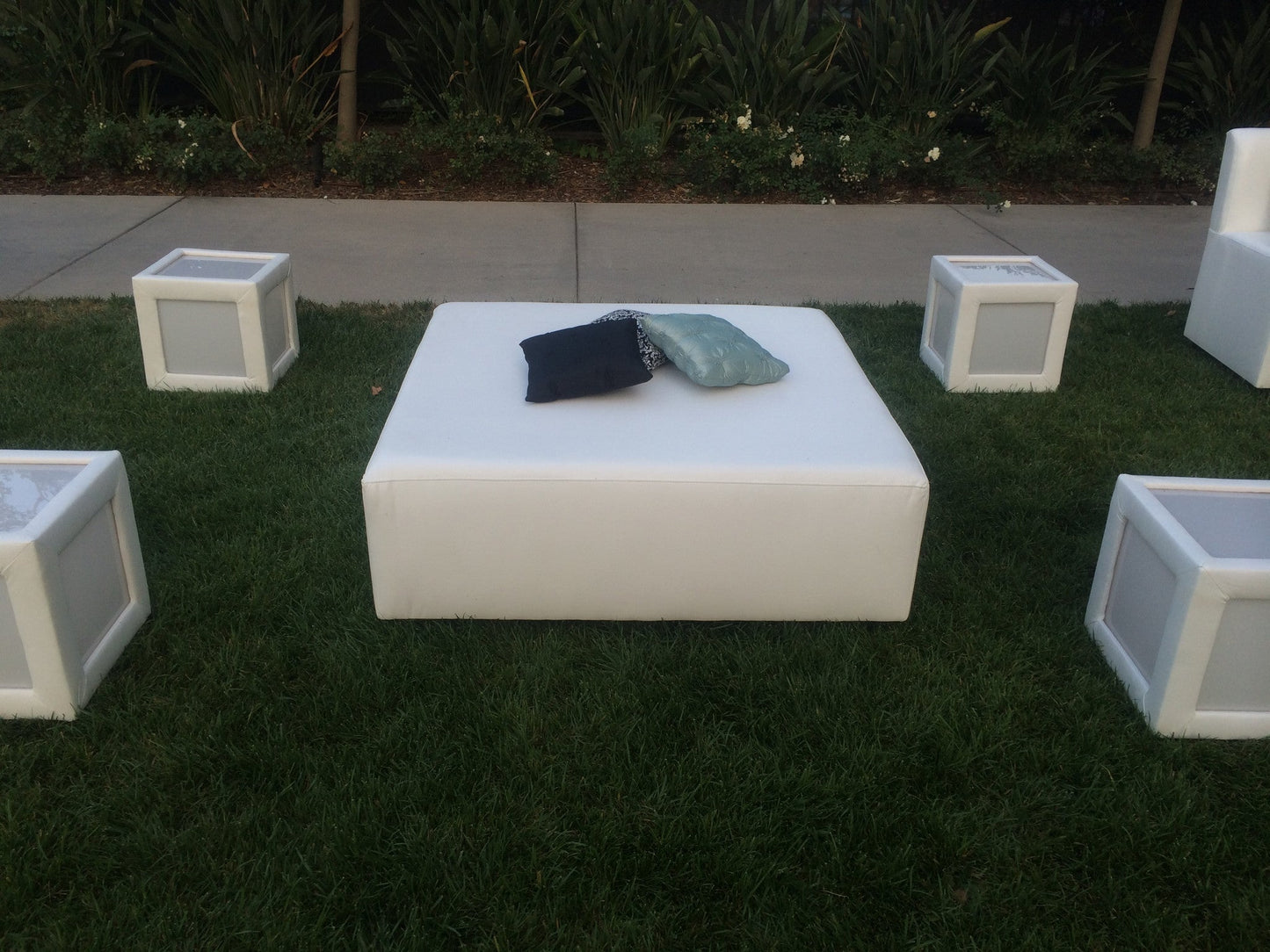 DAY BED 4’x4’x18” / Square BED / Square Ottoman