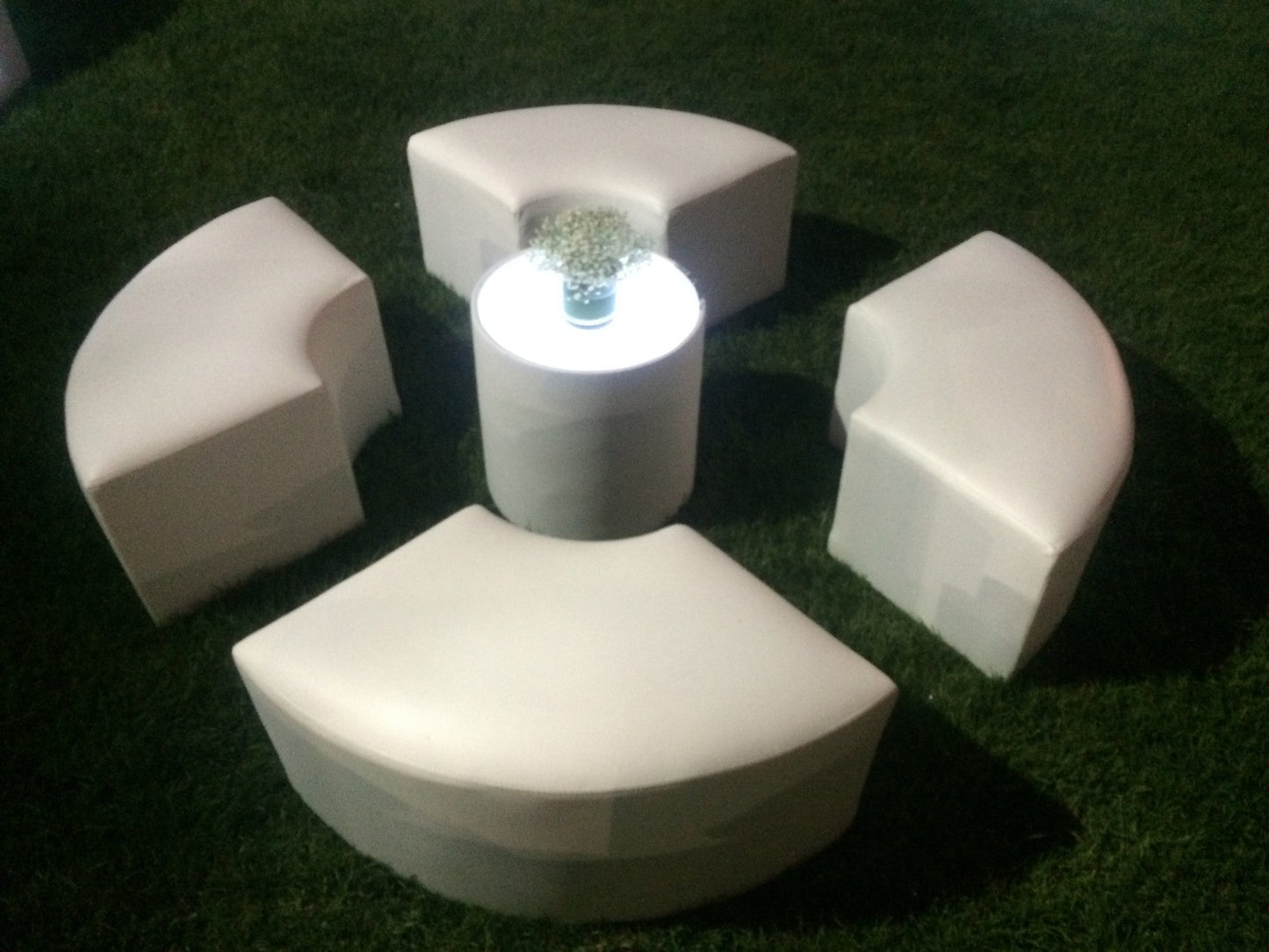 ELBOW OTTOMAN