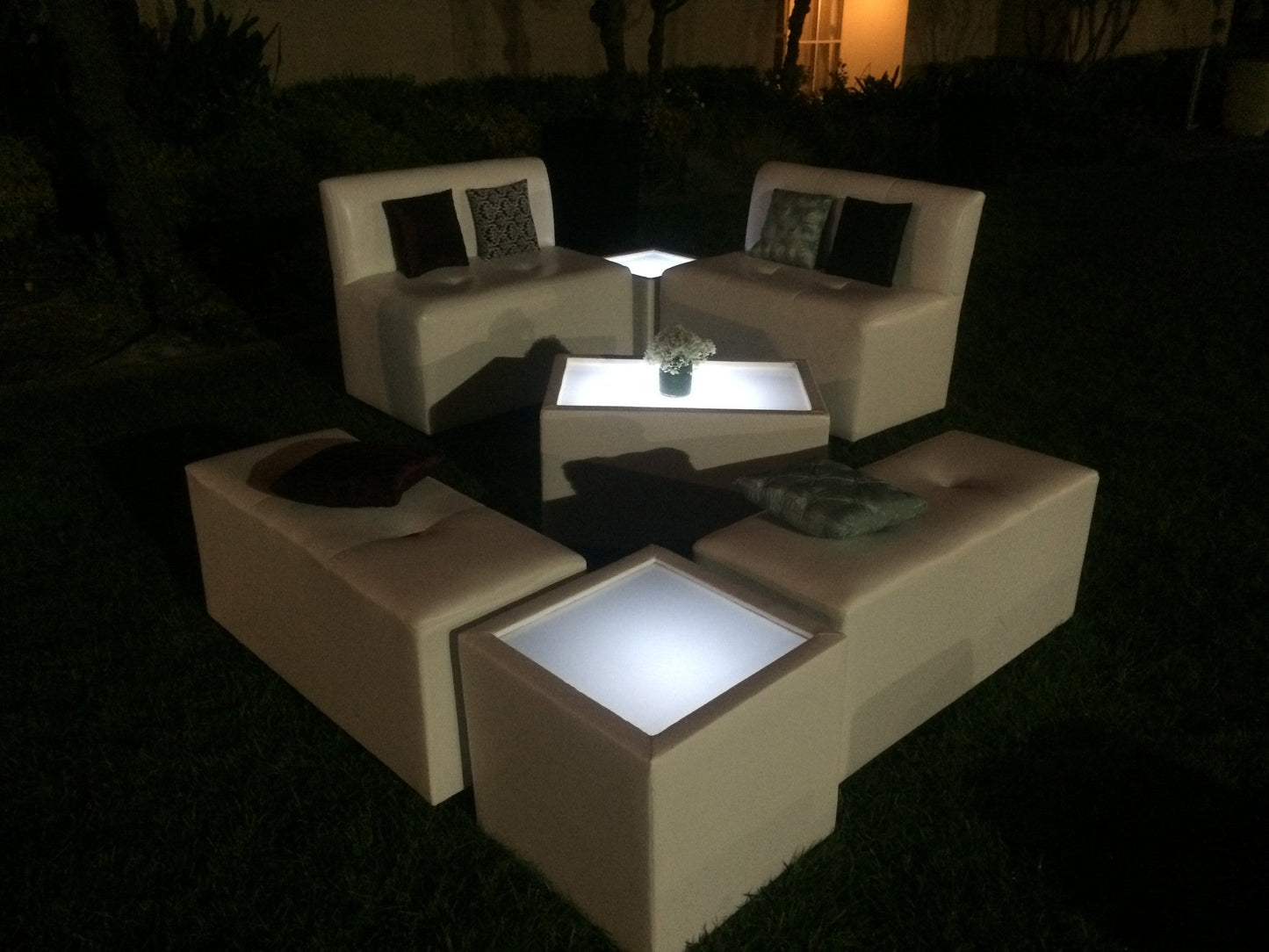 LED Lighted SQUARE TABLE - coffee table / end table    (Changing Colors)