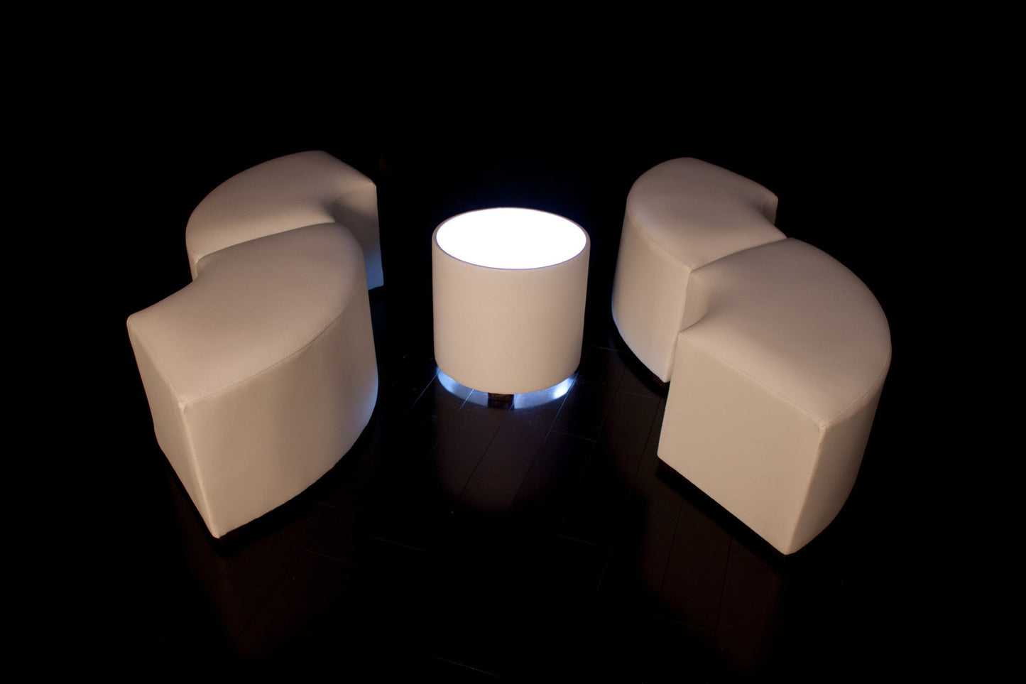 LED Lighted ROUND TABLE - coffee table / end table   (Changing Colors)
