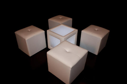 LUXUR SQUARE / 4 People / 5 pcs