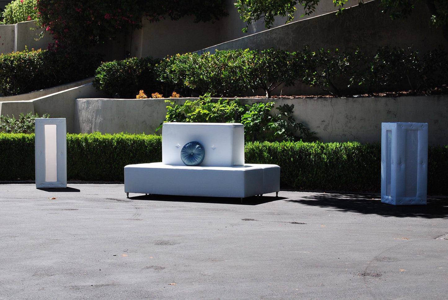 Tufted Rectangular Island Bench    ( 10 PEOPLE )